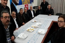Gebze Derneğinde Helva Ziyafeti Yapıldı.