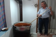 EKŞİ PEKMEZ ZAMANI.