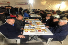 Çokçapınar köylüleri depremzedelere iftar verdi