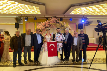 Celil Özkan'ı yalnız bırakmadılar.